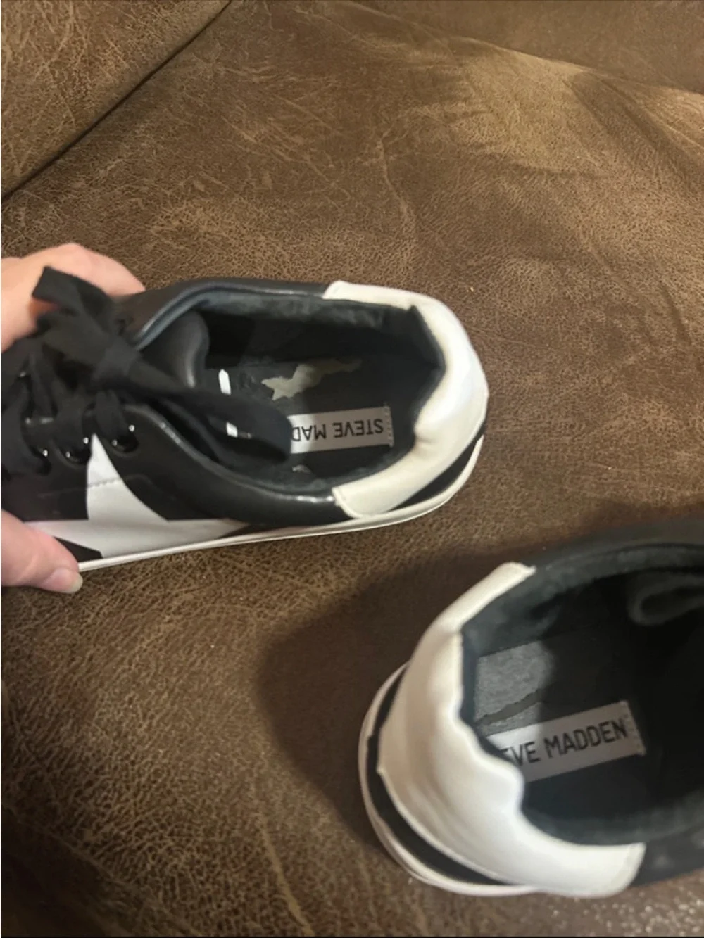 Steve Madden Tennis Shoes - Picture 6 of 6